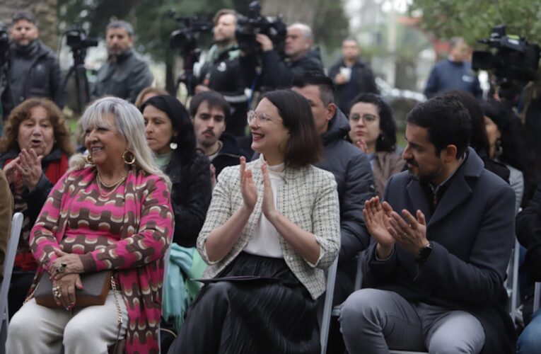 Municipalidad de Santiago lanzó programación de fondas del Parque O’Higgins 2024.